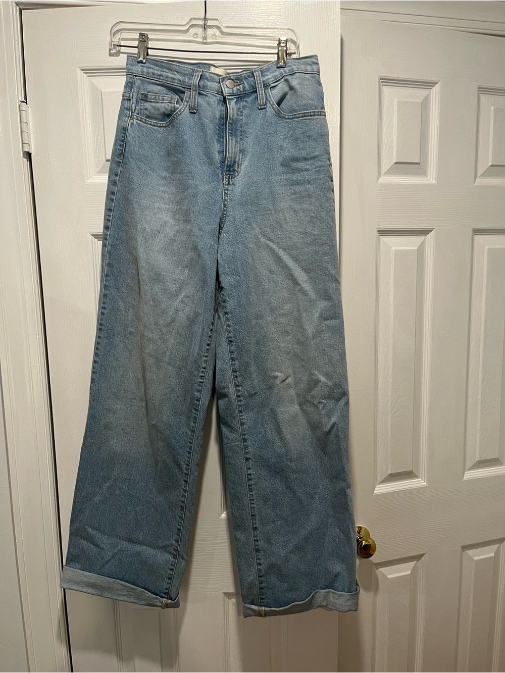 Universal Thread Light Blue Wide Leg Jeans